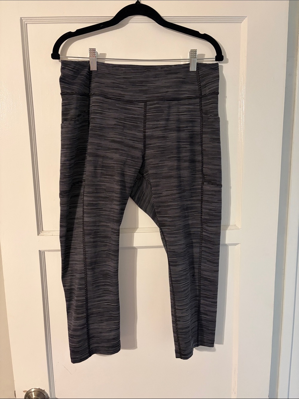 Striped Capri Leggings